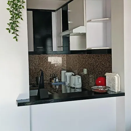 Paradis, Stunning Sea View & Close Center Apartment *