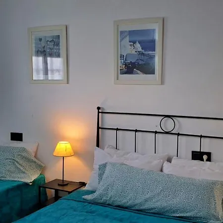 Paradis, Stunning Sea View & Close Center Apartment